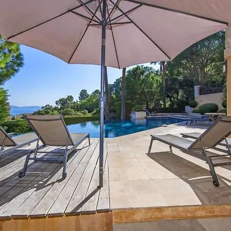Darius Belle Et Grande Villa, Piscine, Clim, Vue Sur Cavalaire-sur-Mer