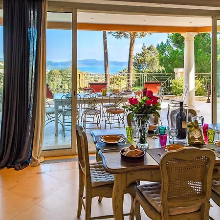 Darius Belle Et Grande Villa, Piscine, Clim, Vue Sur Vila *