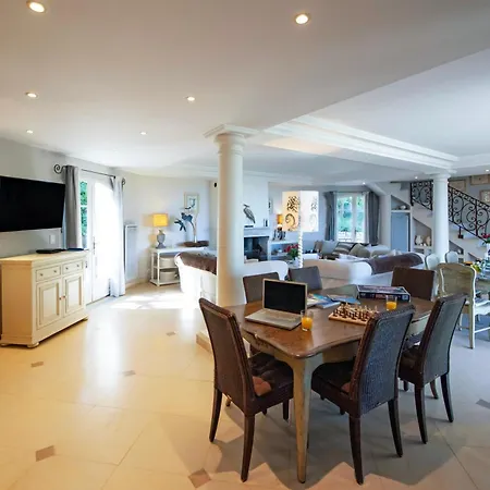 Darius Belle Et Grande Villa, Piscine, Clim, Vue Sur Cavalaire-sur-Mer